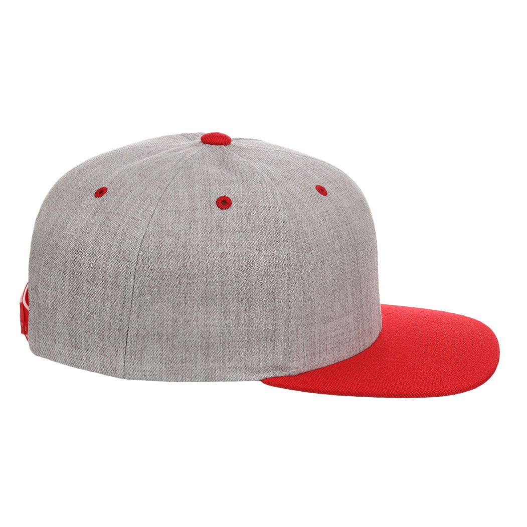 YP Classics Premium Snapback - Grey/Red